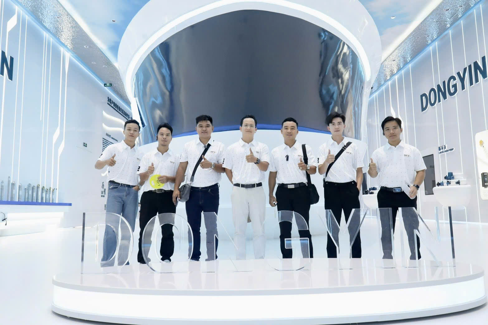 Tham quan nhà máy donying